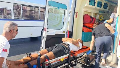 Antalya’da tır ile çarpışan bisikletli yaralandı