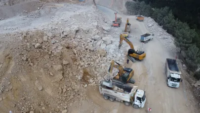 Antalya-Konya kara yolu çalışma nedeniyle ulaşıma kapatıldı