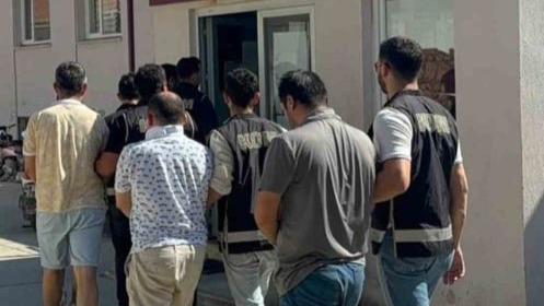 Tekne ile Yunanistan’a kaçmaya çalışan 8 FETÖ üyesi yakalandı