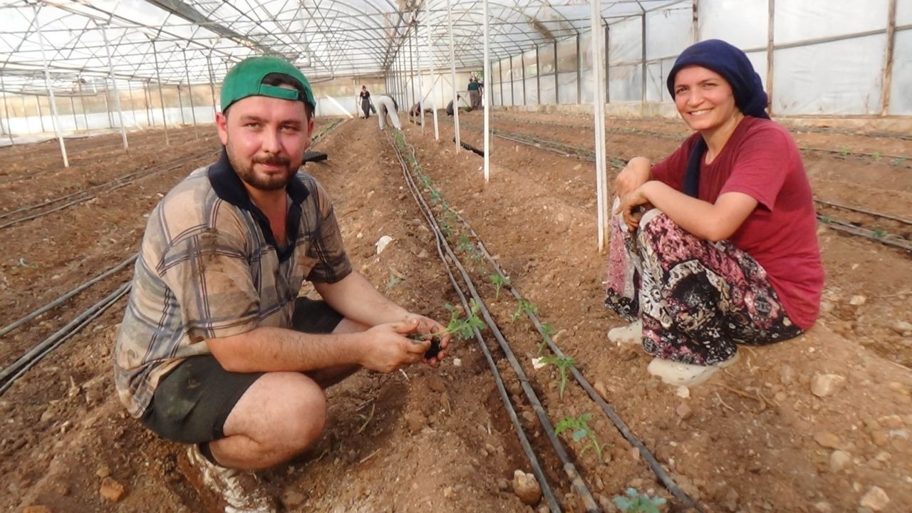 Türkiye’nin örtü altı başkenti Kumluca’da 2025-2026 sezonu açıldı