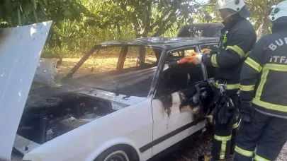 Burdur'da seyir halindeki otomobil yandı