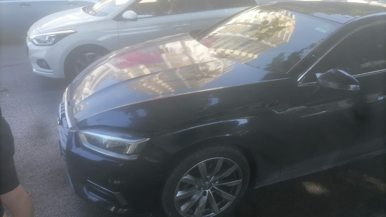 Trafik ışığında geç hareket eden araç kazaya sebep oldu