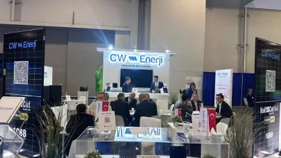 İnovatif güneş enerjisi ürünlerini ABD'de tanıttı