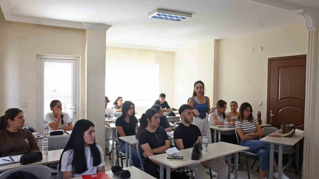 Üniversite hayalini gerçekleştirmek isteyenlere ATABEM’den eğitim fırsatı