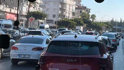 Antalya'da trafik yoğunluğu her geçen gün artıyor!