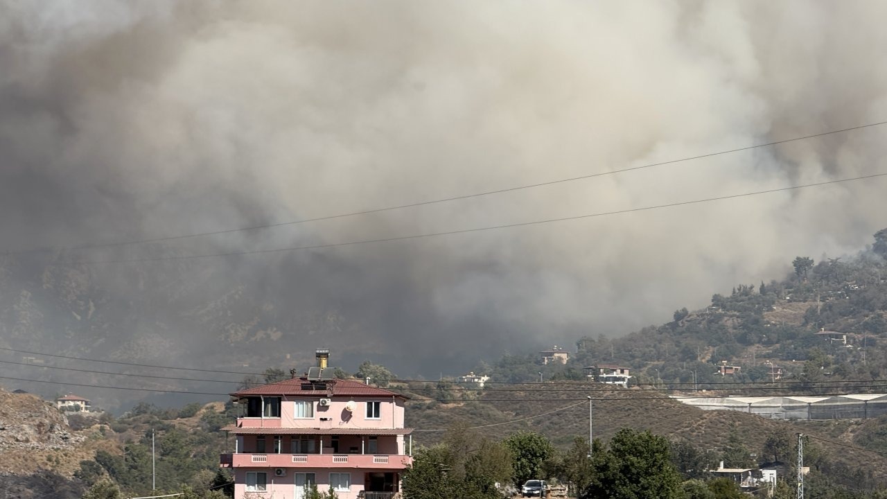 Alanya'daki orman yangınında 2'nci gün
