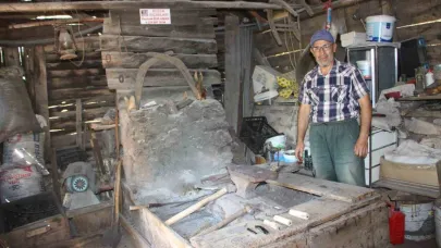 Kuzca’da 200 yıllık bıçak geleneği teknolojiye direniyor