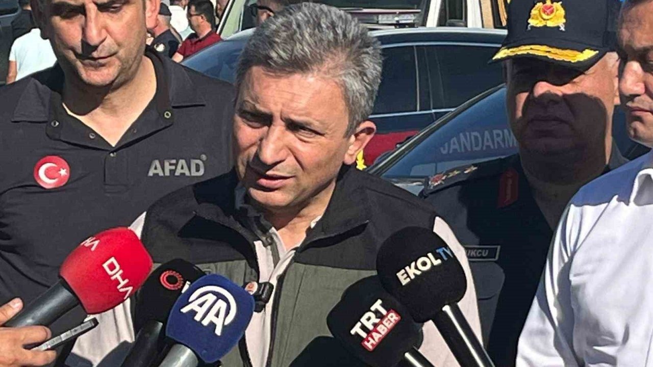 Antalya Valisi Şahin: "Yeni bir rüzgar atağı olmazsa birkaç saat içinde iyi haber vereceğim"