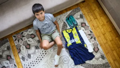 Doğum günü hediyesi kuşun peşinden 6'ncı kattan düşen Burak, tekrar ayağa kalkmak istiyor