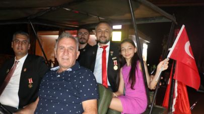 Gaziler Günü'nde klasik otomobil korteji