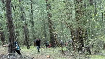 Kayalıklardan düşerek yaralanan şahıs 4 saatlik operasyonla kurtarıldı