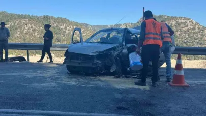 Antalya’da feci kaza: 4 yaralı