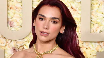 Dünyaca ünlü pop yıldızı menajeri ile yollarını ayırdı!