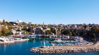 Antalya iş dünyası alarmda! Enflasyon, faiz ve barınma krizi kıskacında