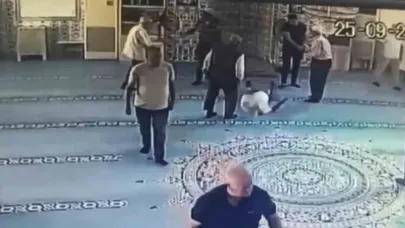 Camide fenalaştı, hastaneye kaldırıldı: O anlar kamerada