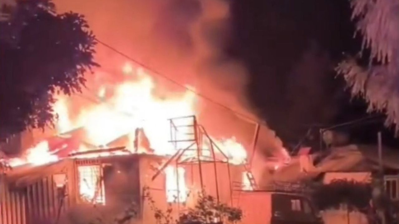 Mersin’de nene ve torun yangında hayatını kaybetti