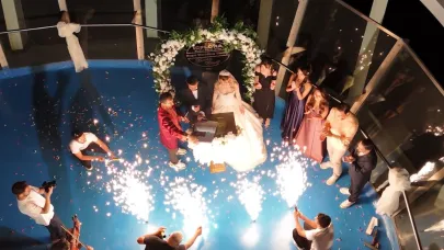 114 metrelik Expo Kulesi'nde ilk nikah