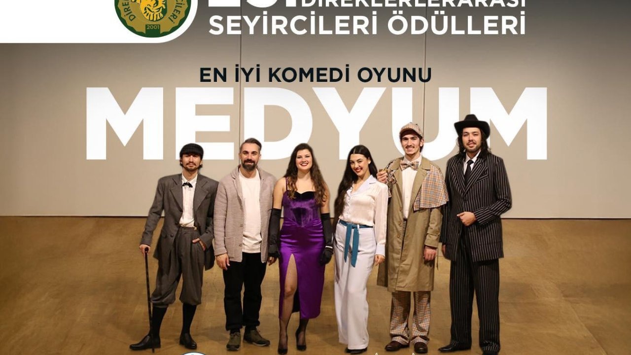 Kepez Kent Tiyatrosu'na 'En İyi Komedi Oyunu' ödülü