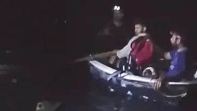 Amatör balıkçıların teknesi alabora oldu, denize düşen 2 kişi kurtarıldı