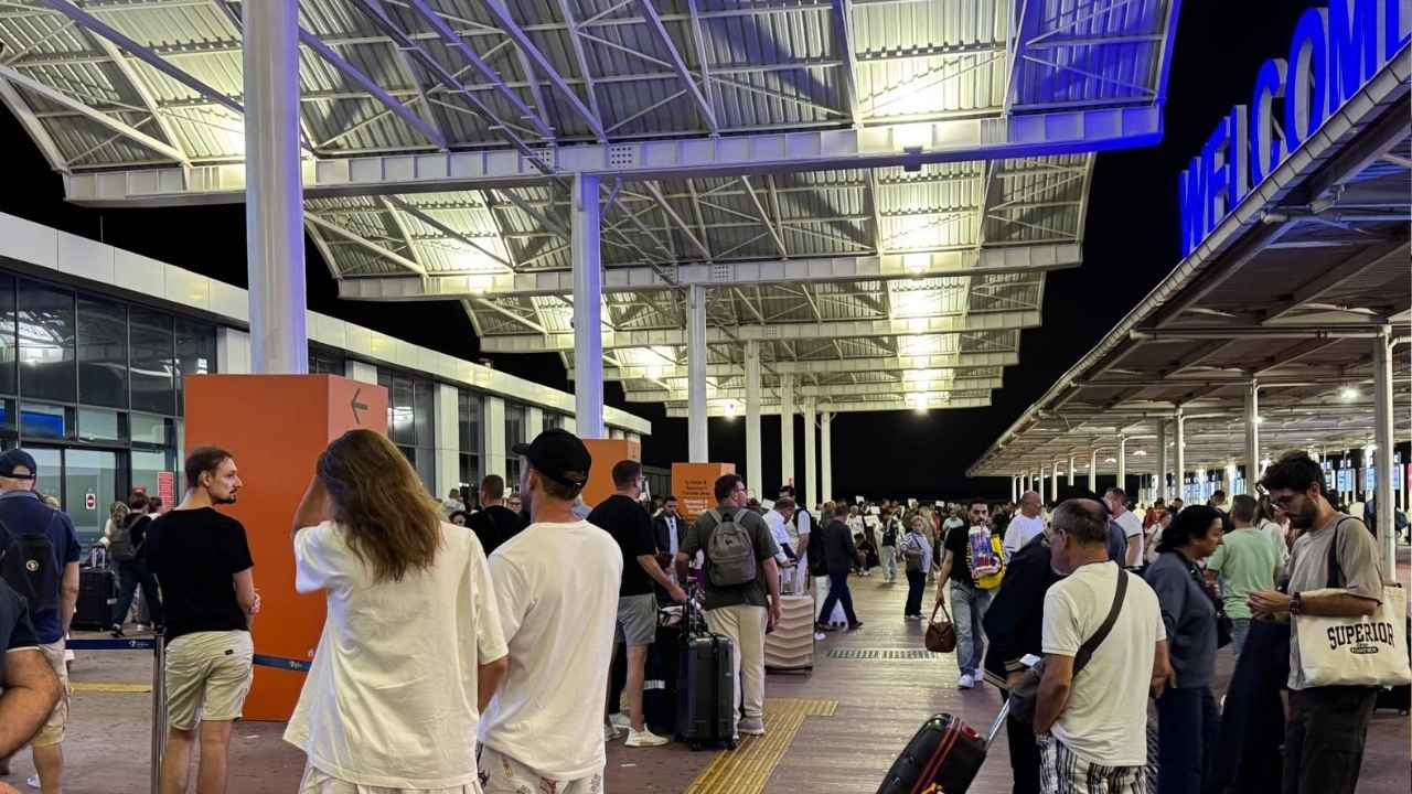 Antalya'ya turist akını devam ediyor! Rakamlar şaşırttı