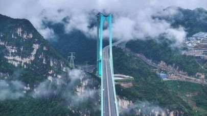 Dünyanın en büyük köprüsü açıldı!