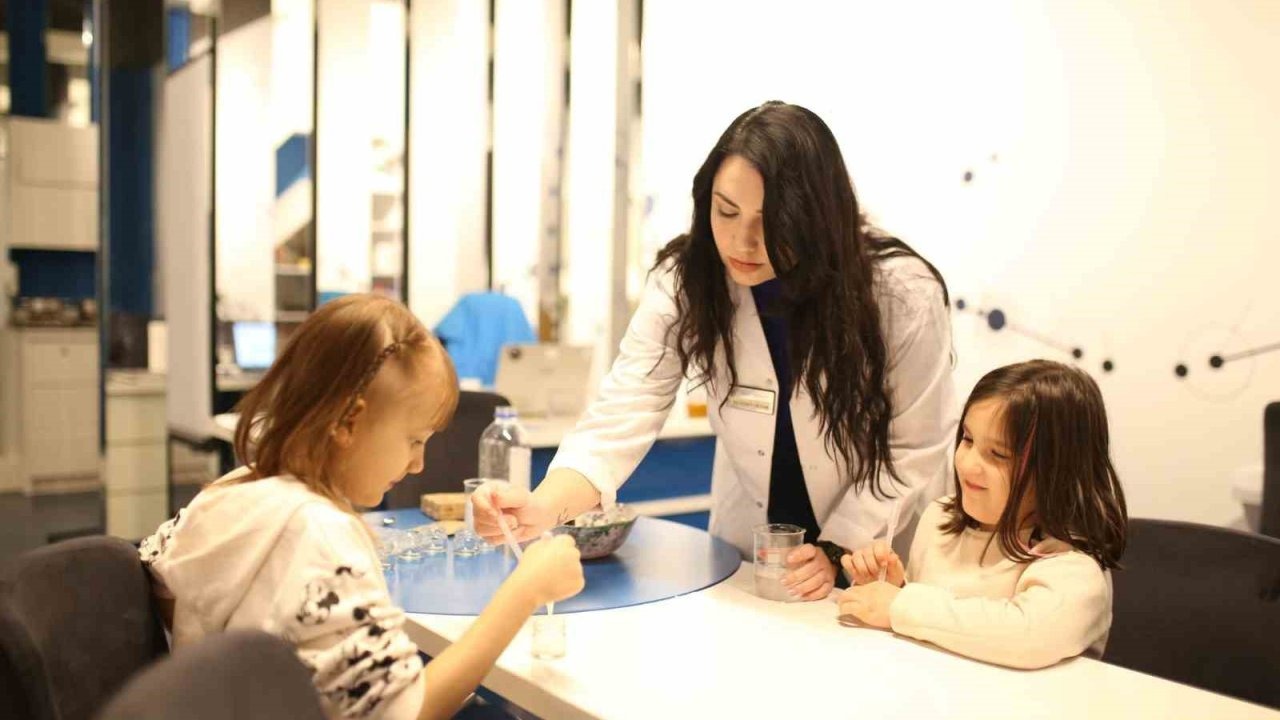 Antalya Bilim Merkezi’nde atölye çalışmalarında yeni dönem