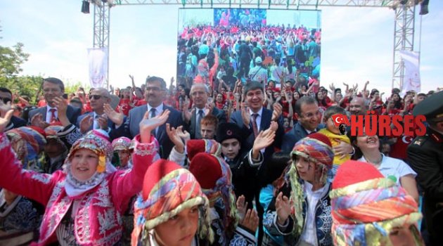 23 NİSAN'I COŞKUYLA KUTLADIK