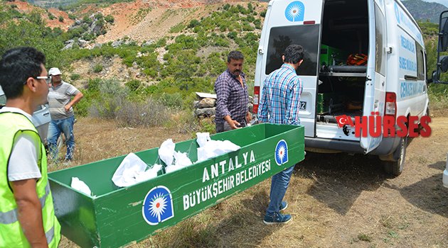 30 MEZAR NAKLEDİLDİ