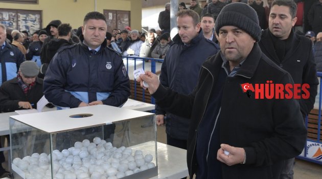 850 PAZARCI ESNAF KURA ÇEKTİ