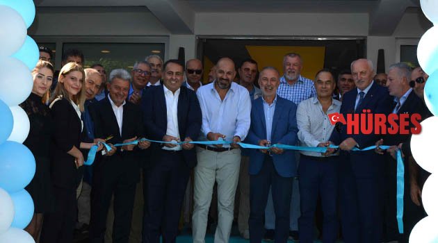 Açılış kokteyli yapıldı