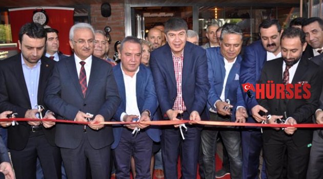AÇILIŞTA BULUŞTULAR