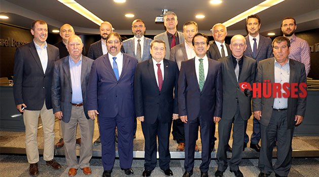 Adaylığını açıkladı