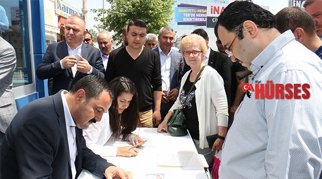 AK PARTİ’YE ÜYE AKINI