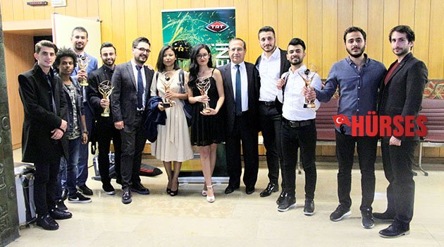 Akdeniz İletişim, ödülleri topladı