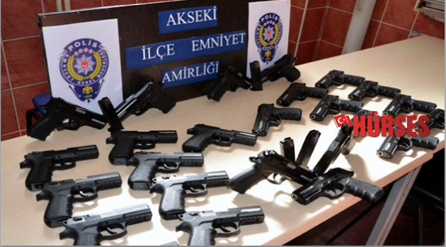 Akseki'de kaçak silah operasyonu