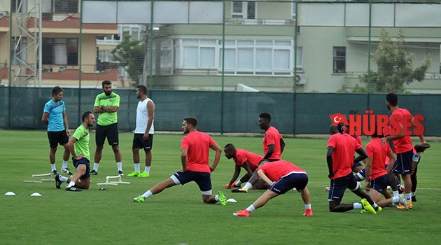 Alanyaspor hazırlıklara başladı