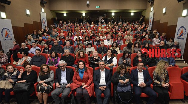 Altın Portakal adından vazgeçmedi