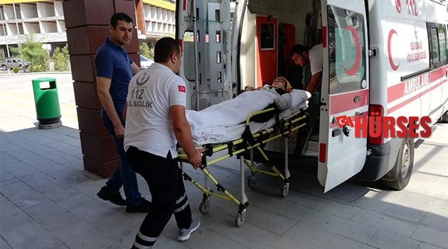 Ambulanslarla sandığa taşındılar