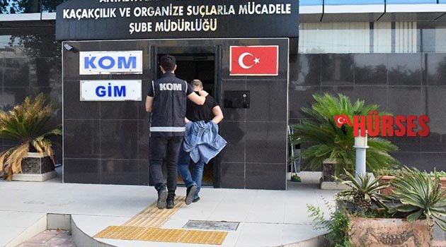 Antalya’da FETÖ operasyonu: 8 gözaltı