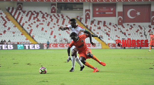 ANTALYA DERBİSİ'NDE GÜLEN ALANYA OLDU