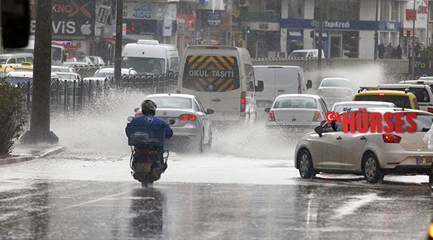 ANTALYA SAĞANAK YAĞIŞA TESLİM