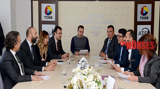 ANTALYA'DA İŞ DÜNYASINDAN TL DESTEĞİ