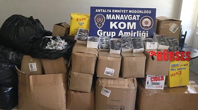 Antalya'da kaçak gözlük operasyonu