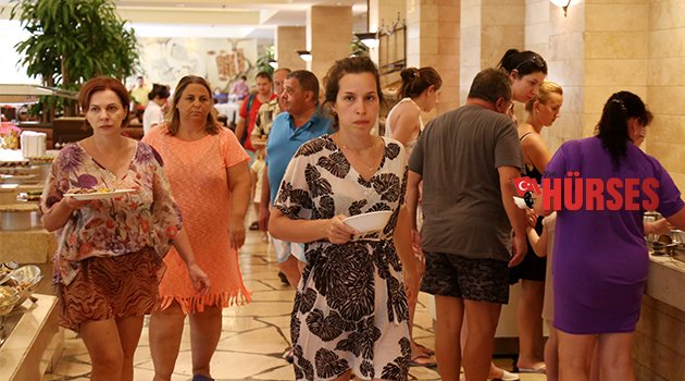Antalya'da otellerde doluluk yüzde 100'ü aştı