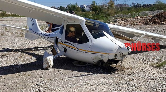 ANTALYA'DA ULTRALİGHT TİPİ UÇAK ZORUNLU İNİŞ YAPTI
