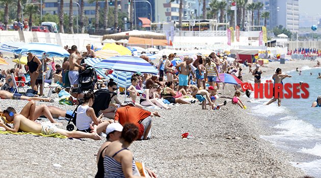 ANTALYA'DA YAZ SEZONU AÇILDI