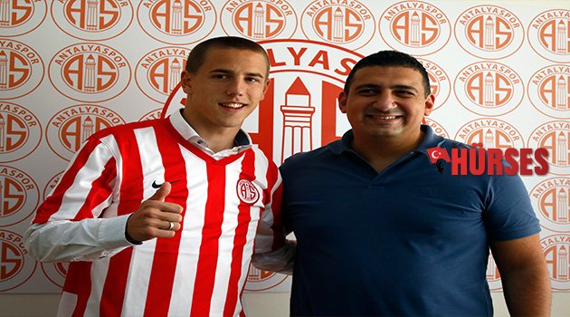 ANTALYASPOR’A SIRP KANAT OYUNCUSU