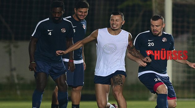 Antalyaspor Beşiktaş'a hazırlanıyor