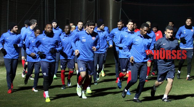 ANTALYASPOR’DA KONYASPOR MESAİSİ