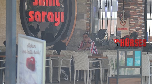 ARKADAŞINI ZİYARET ETTİ